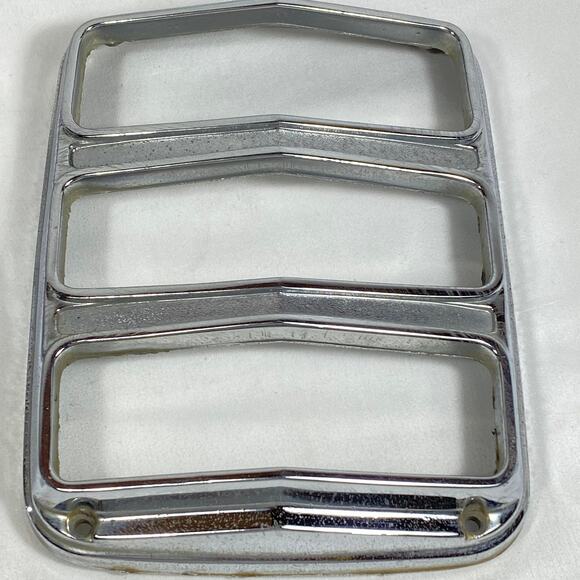 Vintage '64 '66 Ford Mustang Tail Light Bezel Set Pair C4ZB-13449-B OEM Part - Picture 2 of 11